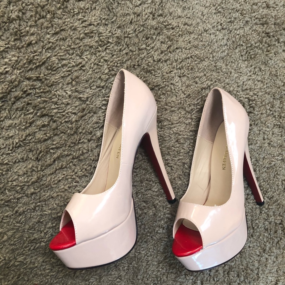 Platform peep toe heels
